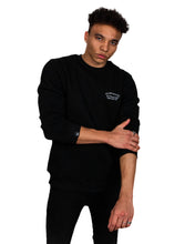 Laden Sie das Bild in den Galerie-Viewer, "LIMITLESS" - Sweater